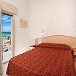 Hotel Saint Tropez & Restaurant