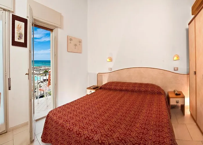 Hotel Saint Tropez & Restaurant