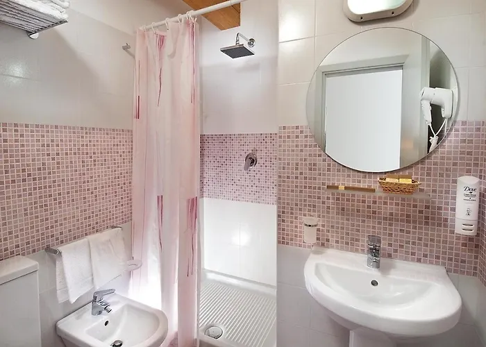 Saint Tropez & Restaurant Hotel Lido Di Savio